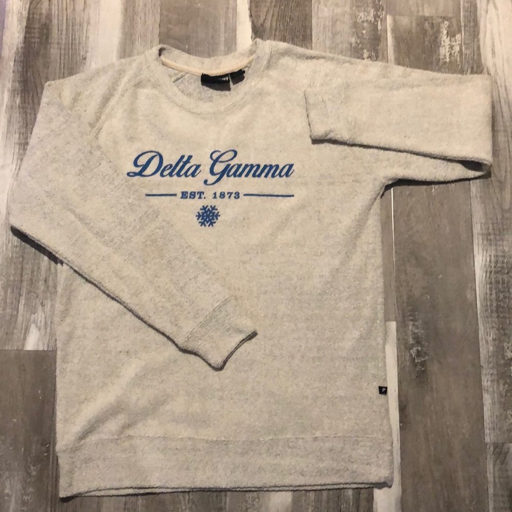 Delta Gamma Sweater ❄️